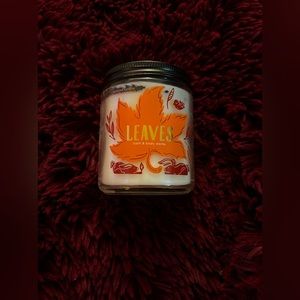 Leaves 🍁 Bath and Body Works, single wick candle •lightly burned•